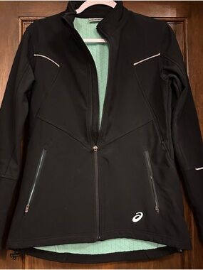 ASICS Black Ski Jacket with Mint Interior